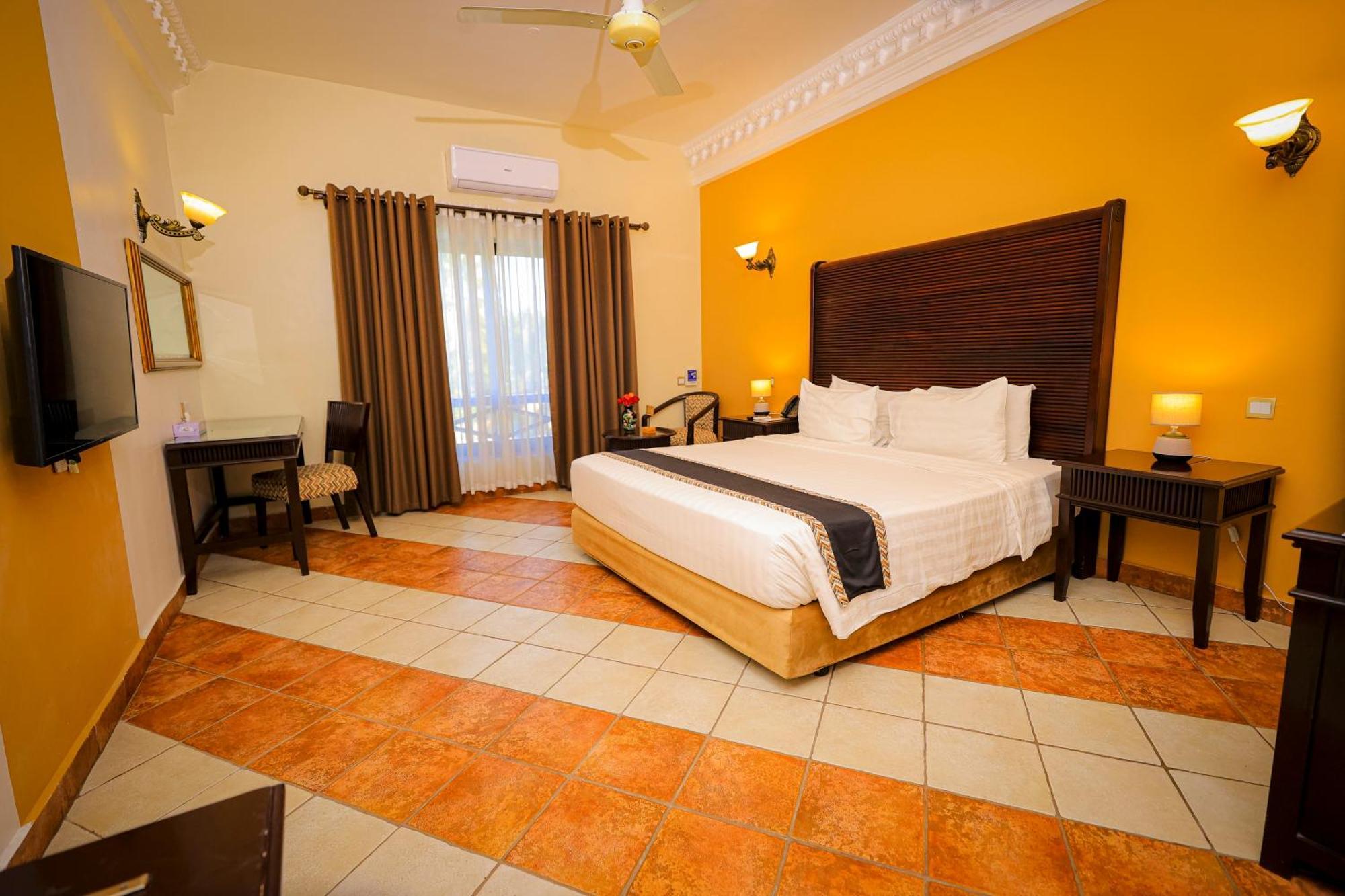 Colosseum Boutique Hotel & Spa Dar es Salaam Eksteriør billede