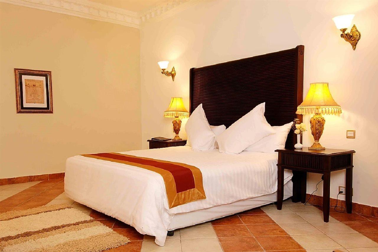 Colosseum Boutique Hotel & Spa Dar es Salaam Eksteriør billede